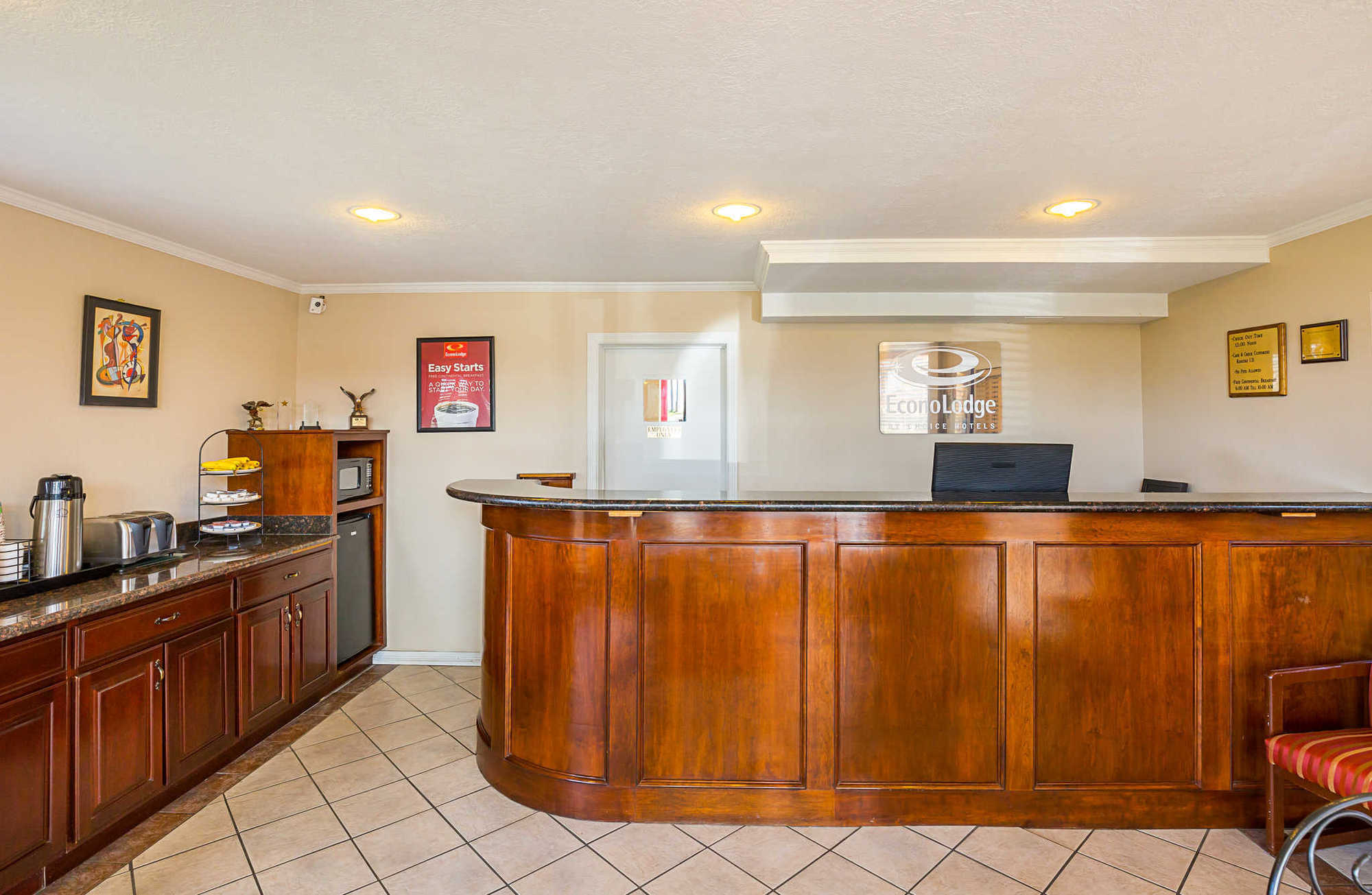 Econo Lodge Huntsville- University Area Beltér fotó